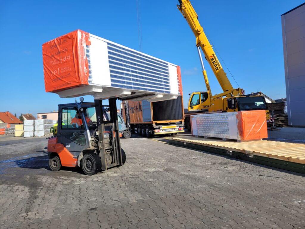 Paneelide laadimine Filipiinidele🌏