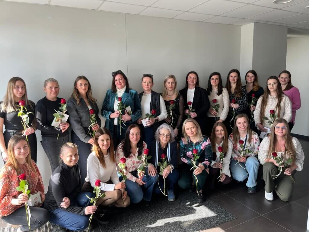 Naistepäeva puhul tahame öelda otse — me hindame Teid!